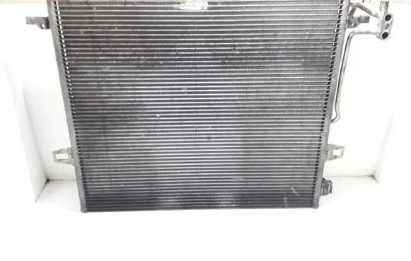 Mercedes-Benz R W251 A/C cooling radiator (condenser) A2515000054