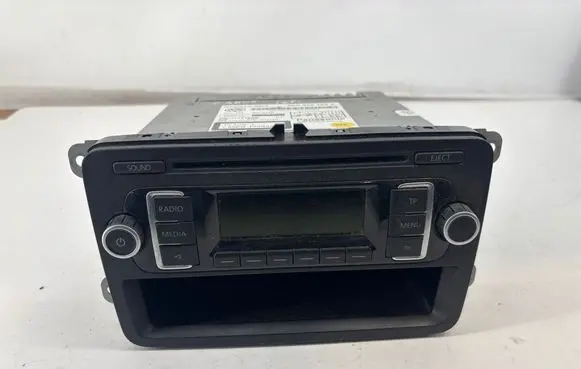 Volkswagen Caddy Radio/CD/DVD/GPS head unit RCD210MP3 5K0035156A CQJV1876AE