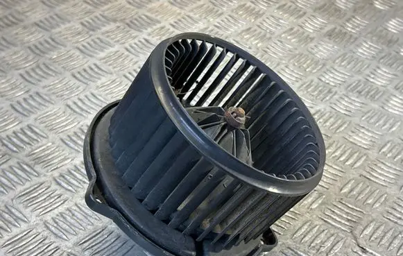 SsangYong Rexton Heater fan/blower 03361