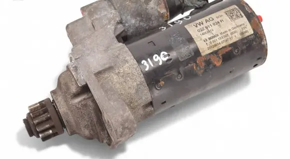 Volkswagen Golf VI Starter motor 02Z911024H 0001153007