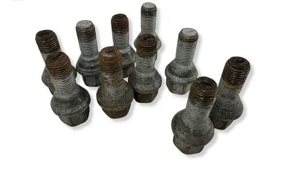 Fiat 500 Abarth Nuts/bolts 