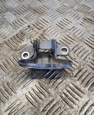 Toyota Yaris Rear door upper hinge