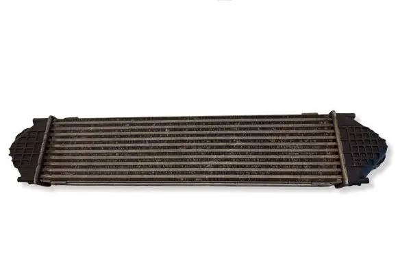Ford Focus Intercooler air channel guide 6G919L440AE 880624D IA1420