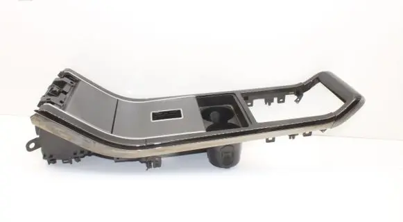 Land Rover Range Rover Velar Other center console (tunnel) element R8A2045B28A