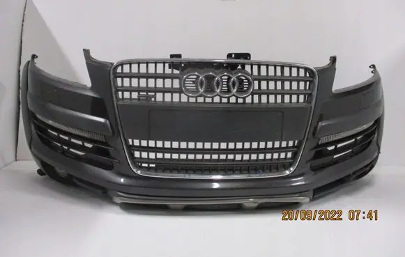 Audi Q7 4L Front floor carpet liner 