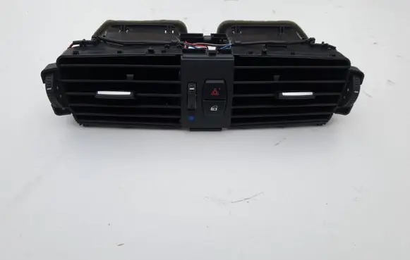 BMW X3 F25 Dash center air vent grill 9184742