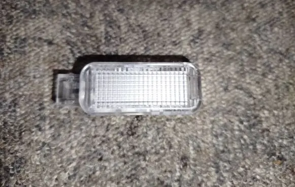 Audi TT Mk1 Other interior light 8D0947411