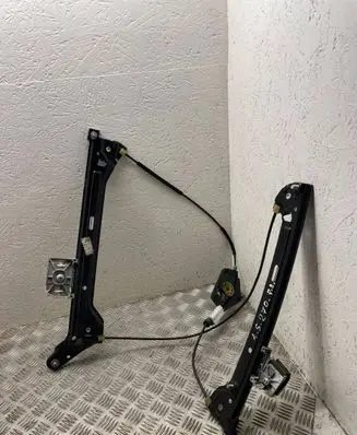 Audi A5 8T 8F Front door electric window regulator 8F083T4613