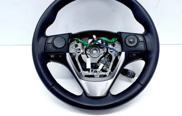 Toyota RAV 4 (XA40) Steering wheel 