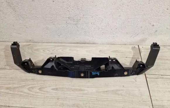 Porsche Cayenne (92A) Headlight/headlamp mounting bracket 7p5805931