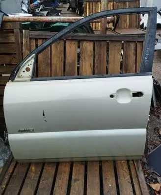KIA Sportage Front door