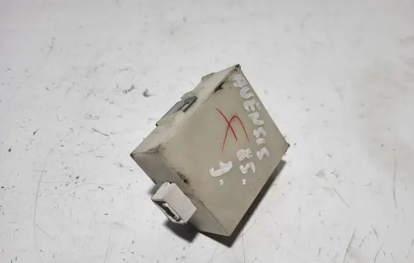 Toyota Avensis T250 Door control unit/module 8974105070