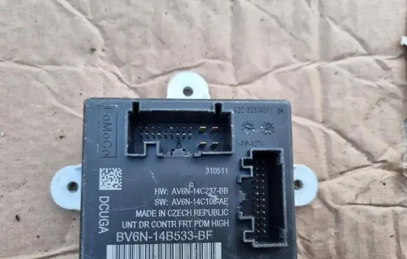 Ford Focus Door control unit/module BV6N-14B533-BF