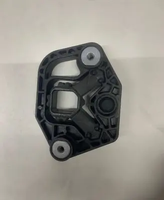 Volvo S90, V90 Radiator mount bracket 31439575