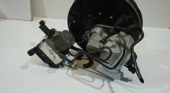Audi RSQ3 ABS Pump 