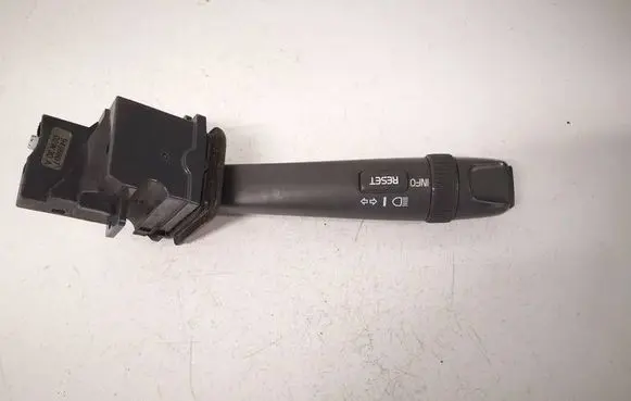 Volvo V70 Indicator stalk 9496807