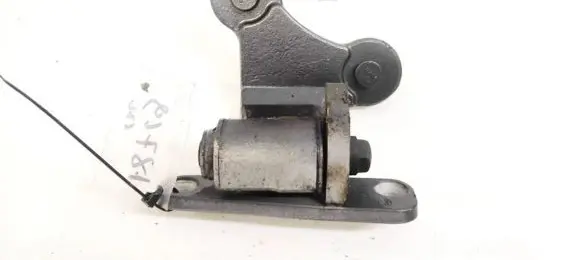 Mercedes-Benz C AMG W204 Rear door lower hinge