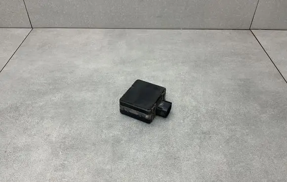 Volkswagen Golf VII Distronic sensor radar 3QF907561A
