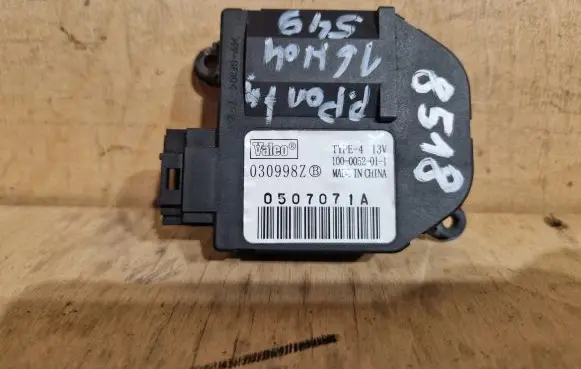 Peugeot Partner A/C air flow flap actuator/motor 1000052011 030998Z TYPE4