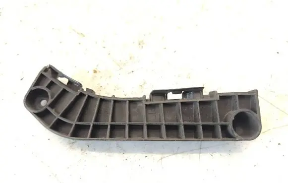 Toyota Camry Front bumper mounting bracket 43071