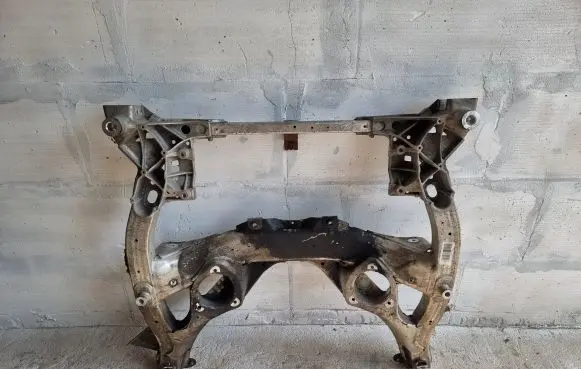 BMW 5 F10 F11 Front subframe 6797643