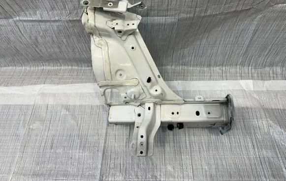 Hyundai Bayon Front side member 