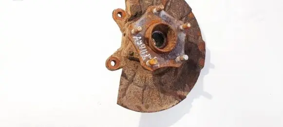 Suzuki Grand Vitara II Front wheel hub