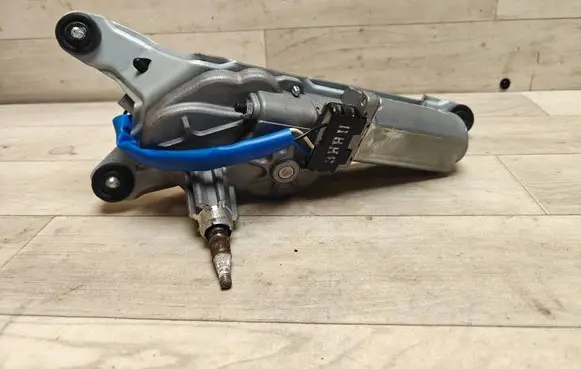 Hyundai i20 (PB PBT) Rear window wiper motor 987101J500 035111560