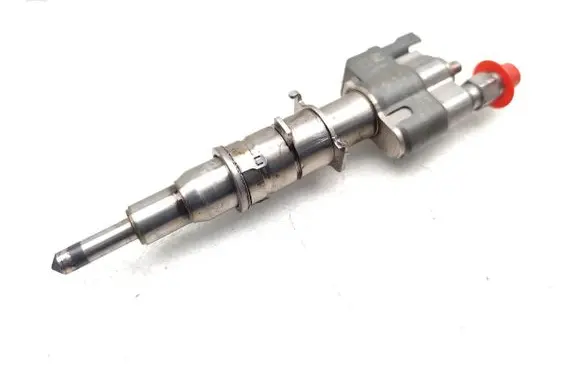 BMW 3 E90 E91 Fuel injector 7589048 7589048-05