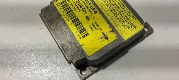 Mitsubishi Carisma Airbag control unit/module MR913789 0285001286