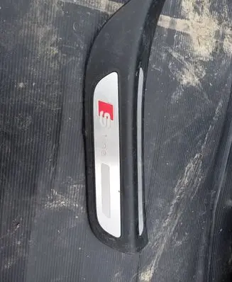 Audi Q5 SQ5 Rear sill trim cover 8r0853376