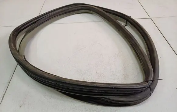 Renault Laguna II Rubber seal front coupe door 