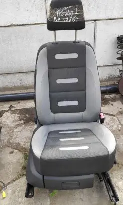 Volkswagen Tiguan Front passenger seat 