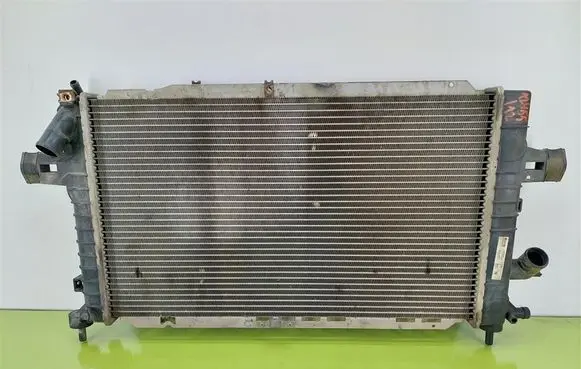 Opel Astra H Coolant radiator 63029A
