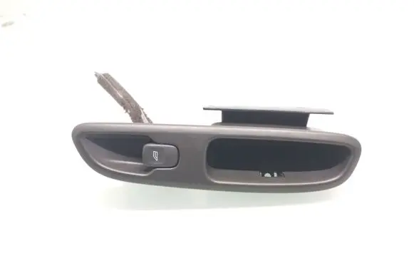 Volvo V70 Electric window control switch 171775