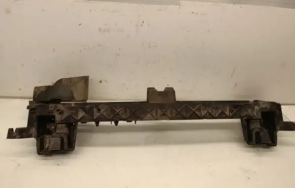 Top upper radiator support slam panel