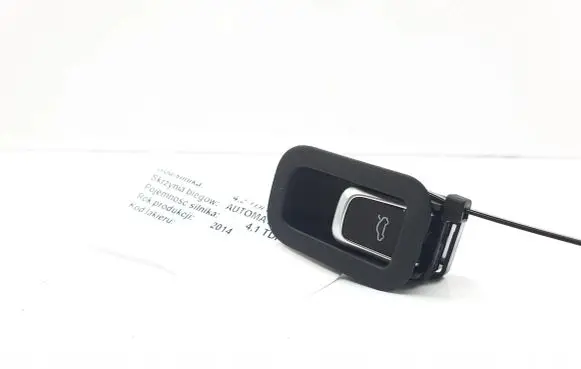 Audi A8 S8 D4 4H Tailgate/boot open switch button 