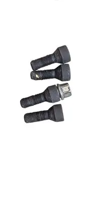 BMW 7 E65 E66 Anti-theft wheel nuts and lock 
