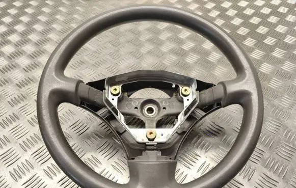 Toyota Yaris Steering wheel 101262