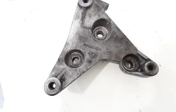 Opel Astra H Engine mounting bracket 8972624630
