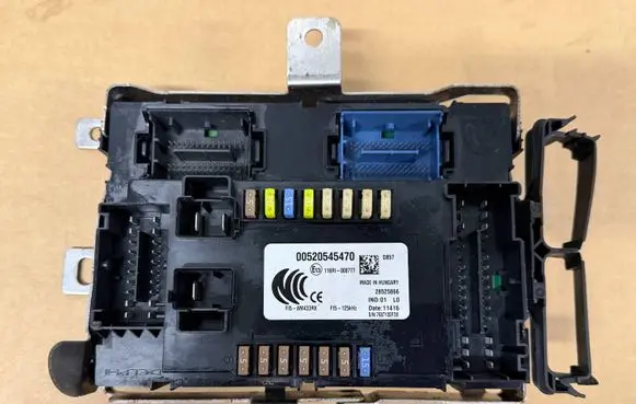 Fiat Tipo SAM control unit 00520545470 28525866 116RI000777