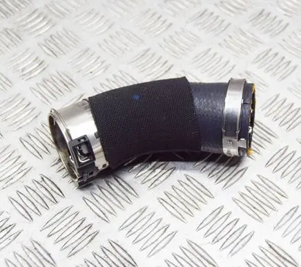 Jaguar E-Pace Intercooler hose/pipe