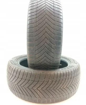 Peugeot 2008 I R17 winter tire