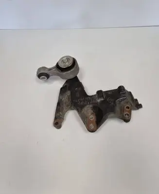 Nissan Qashqai Engine mounting bracket 112319818R