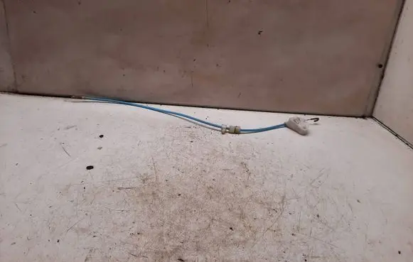 Front door cable line