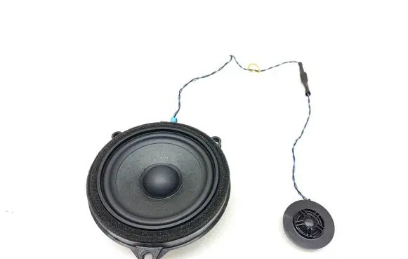BMW X3 G01 Front door speaker 6813697 6809629