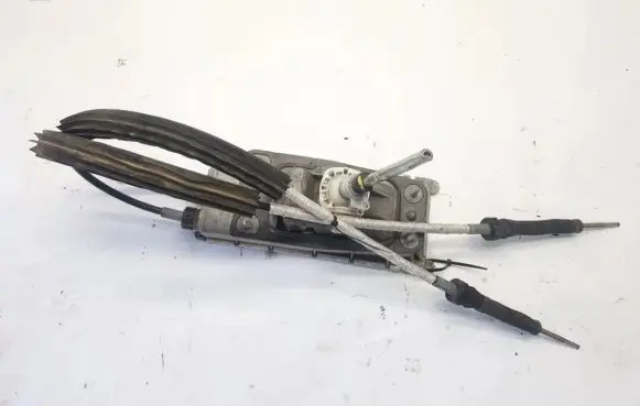 Volkswagen Cross Polo Gear shifter/selector 6q0711049cj 6q0-711-049-cj