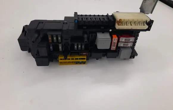 Mercedes-Benz C W204 Comfort/convenience module 2049006401 2045458932 5DK009225