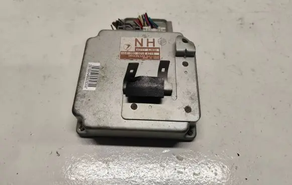 Subaru Legacy Engine control unit/module 31711AJ832 A64000Q2U