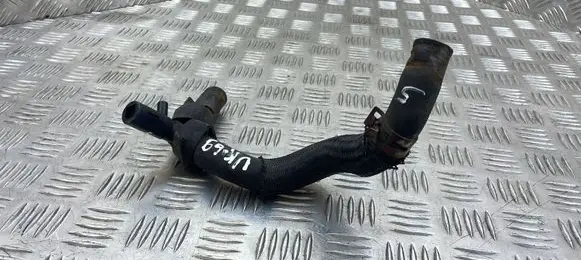 Toyota Urban Cruiser (XP110) Engine coolant pipe/hose